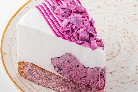 Торт черничное молоко