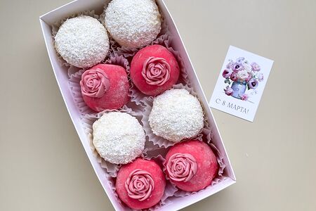 Моти в подарок на 8 Марта S