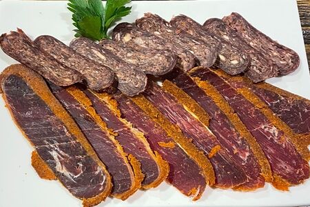 Бастурма и суджук