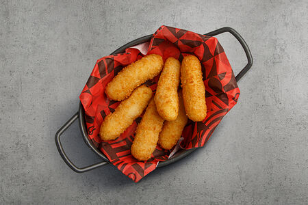 Сырные палочки из моцареллы