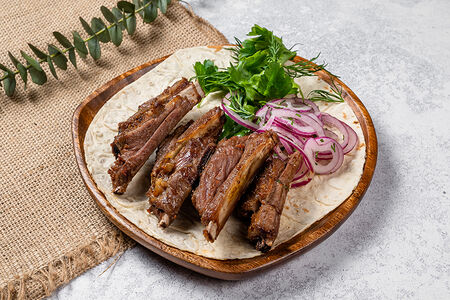 Шашлык из бараньих рёбрышек