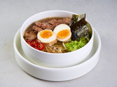 Тайский суп с говядиной