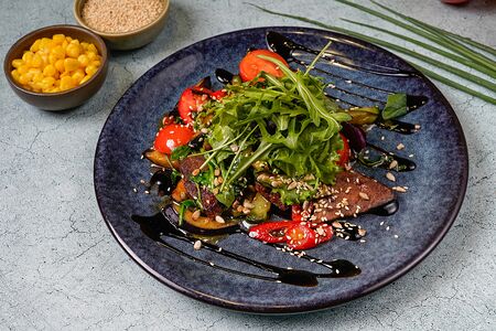 Тёплый салат Весна