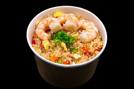 Рис с овощами и креветками