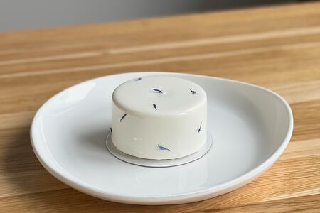 Муссовый десерт Груша-тархун