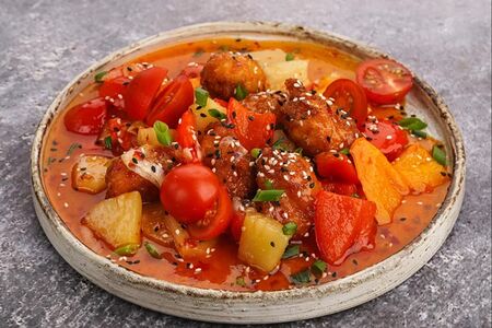 Свинина в кисло-сладком соусе