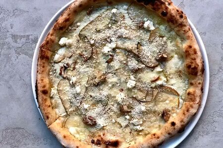 Груша с горгонзолой (28 см)