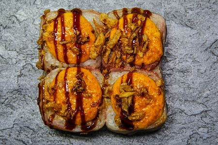 Мидии в беконе