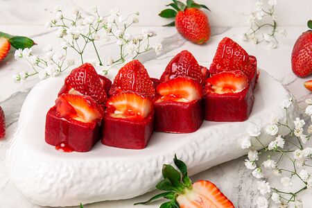 Сладкий ролл Амаи ичиго