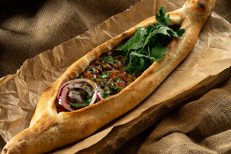 Пиде с овощами