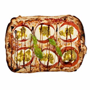 Римская пицца Капрезе