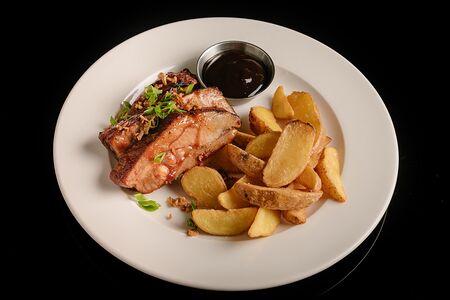 Свиные ребра в соусе BBQ