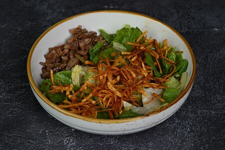 Салат с телячьим языком 