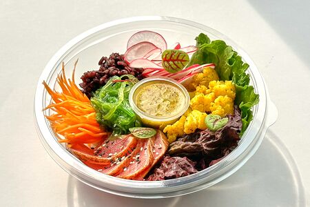 Боул с тунцом 