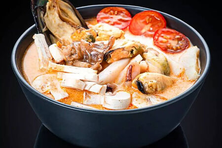 Суп Том ям с морепродуктами