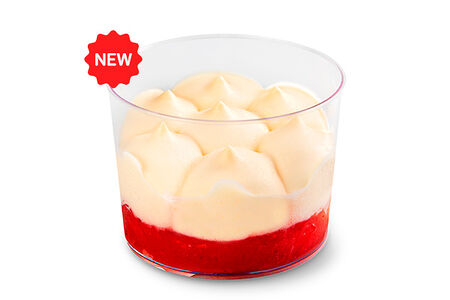 Пирожное Клубника со сливками