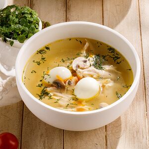 Суп с цыплёнком и грибами