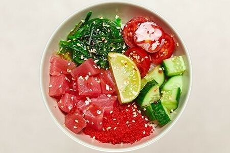 Поке с тунцом