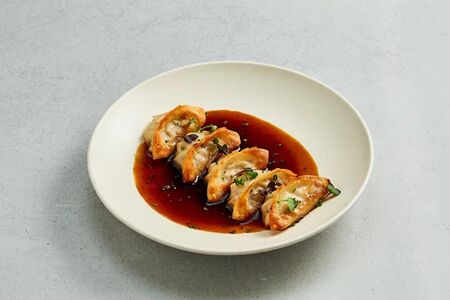 Гедза с лососем