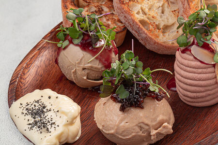 Ассорти из паштетов