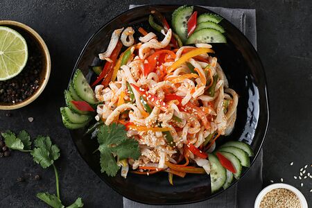 Закуска из кальмара