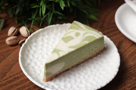 Чизкейк фисташковый