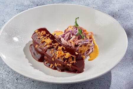 Брискет в соусе BBQ