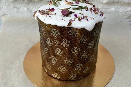 Кулич пасхальный сдобный с изюмом