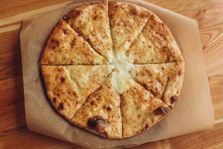 Хачапури по-имеретински