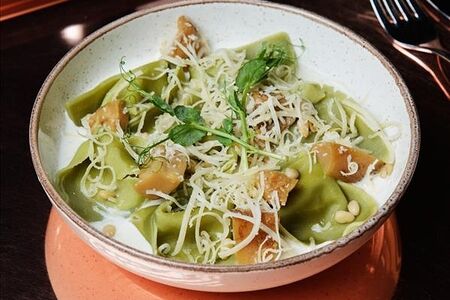 Равиоли с олениной и вешенками