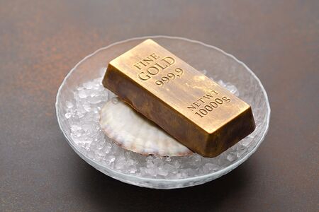 Слиток золота