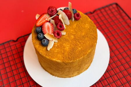 Торт Медовик карамельный