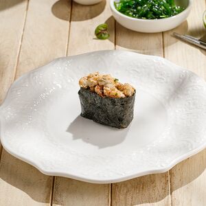 Острые суши с угрём