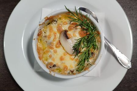 Жюльен с языком