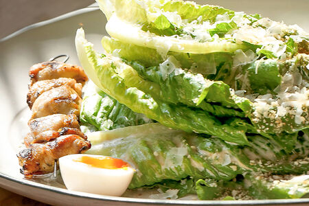 Цезарь с курицей