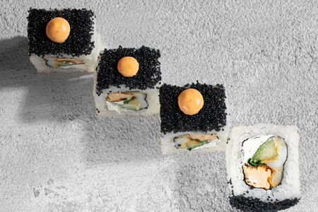 Ролл Тануки