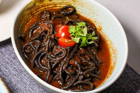 Паста Томато неро