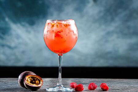 Лимонад Малина-маракуйя 