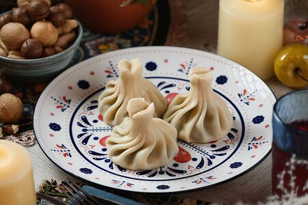 Хинкали со сливочным шпинатом 