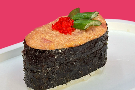 Гункан с тунцом
