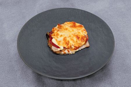 Свинина под шубой