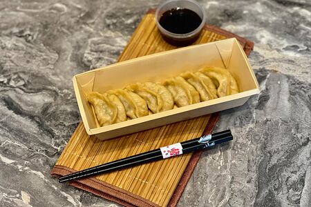 Гёдза со свининой