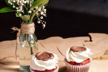 Капкейк Красный бархат с Малиной