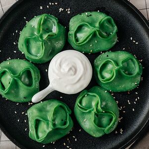 Манты с грибами