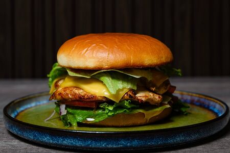 Чикенбургер