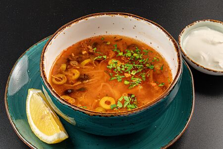 Солянка мясная 