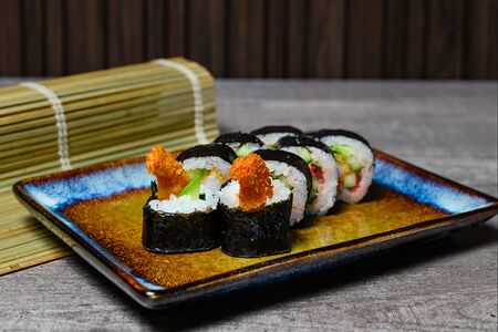 Ролл с Жареной креветкой