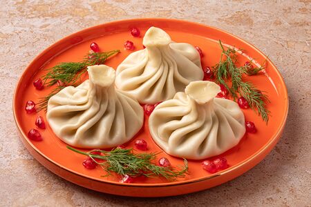 Хинкали с свининой и говядиной