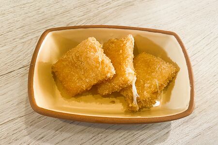 Абхазский сыр в хрустящей панировке