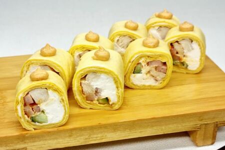 Ролл Тортилья том ям